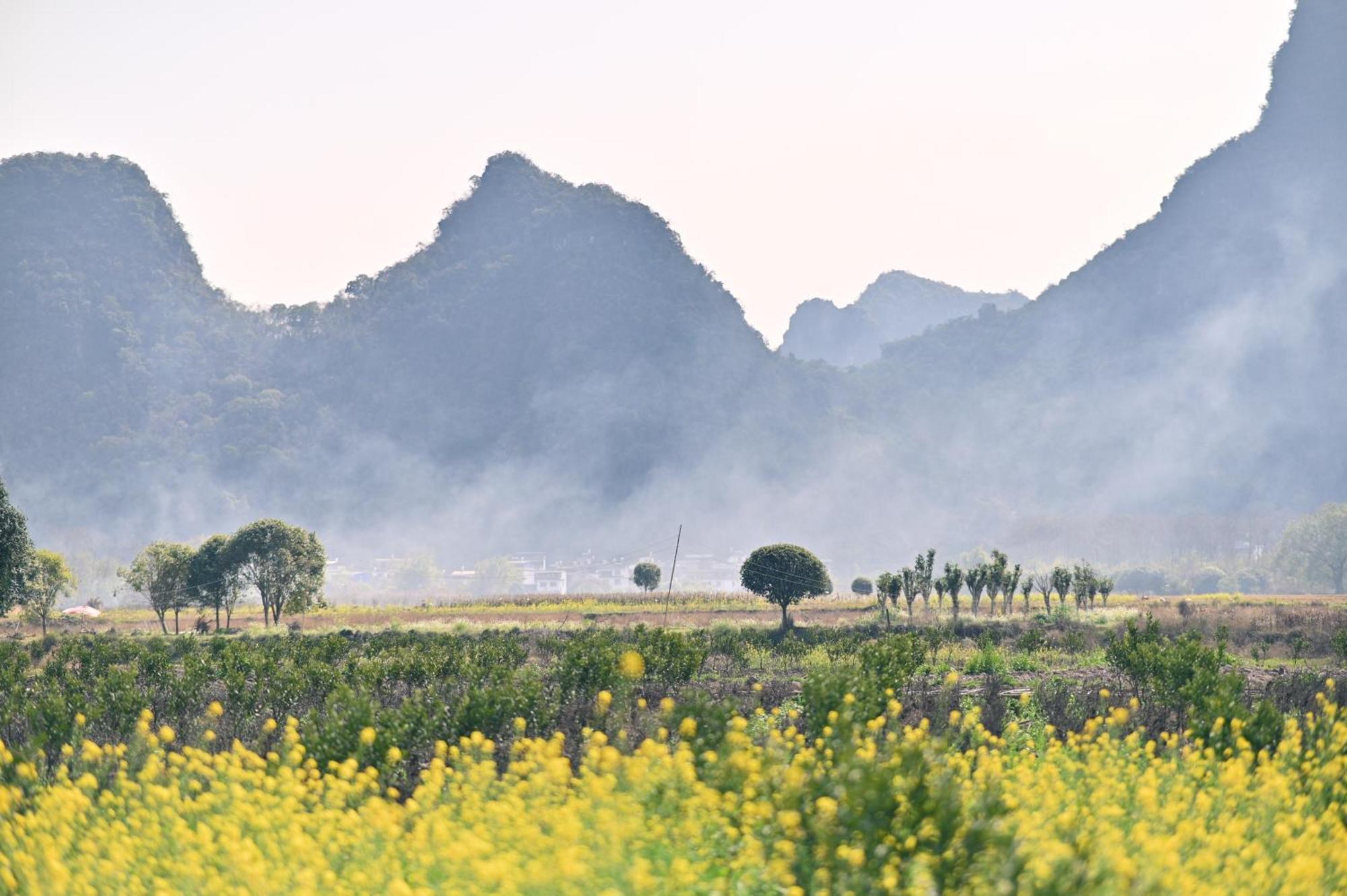 Yangshuo Hillside Homestay Екстер'єр фото